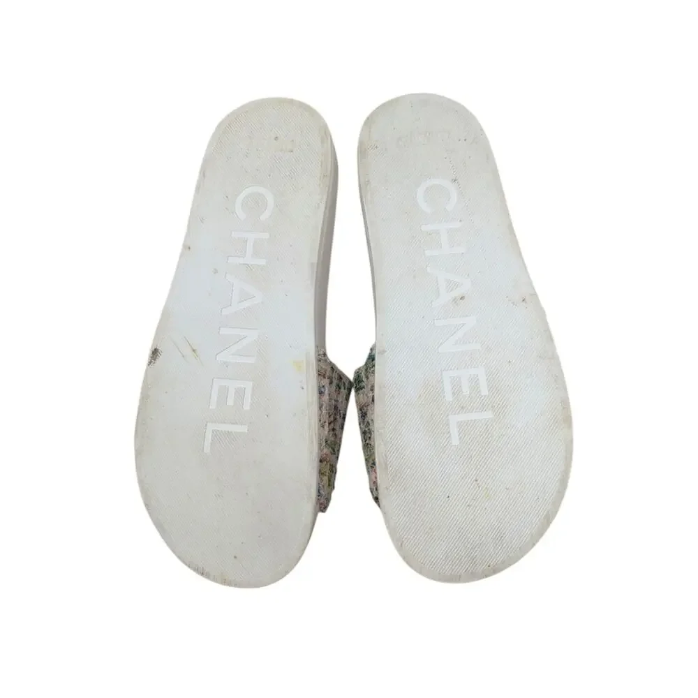 Chanel Camellia Tweed CC Logo Slide Rainbow White Rubber Pool Sandal 38 | 7.5
